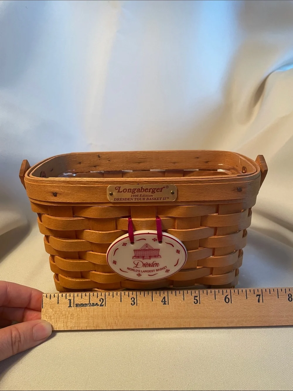 Longaberger 1996 Dresden tour basket II